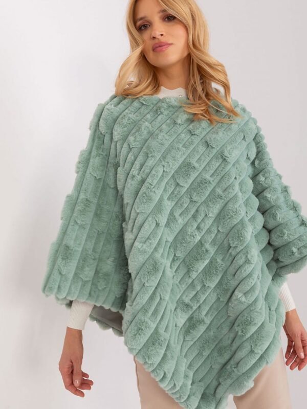 Poncho model 190862 AT