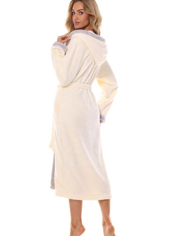 Bathrobe model 199368 L&L collection - Image 3