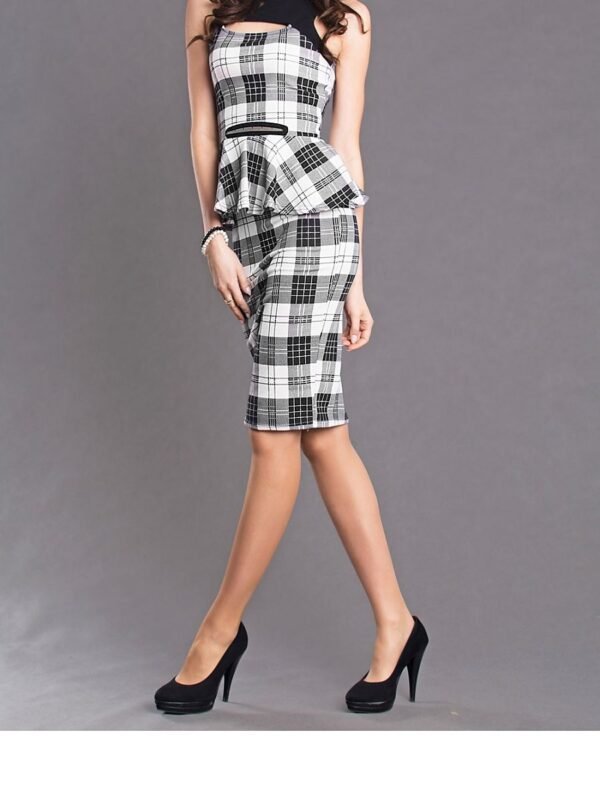 Classic skirt model 28998 YourNewStyle - Image 3