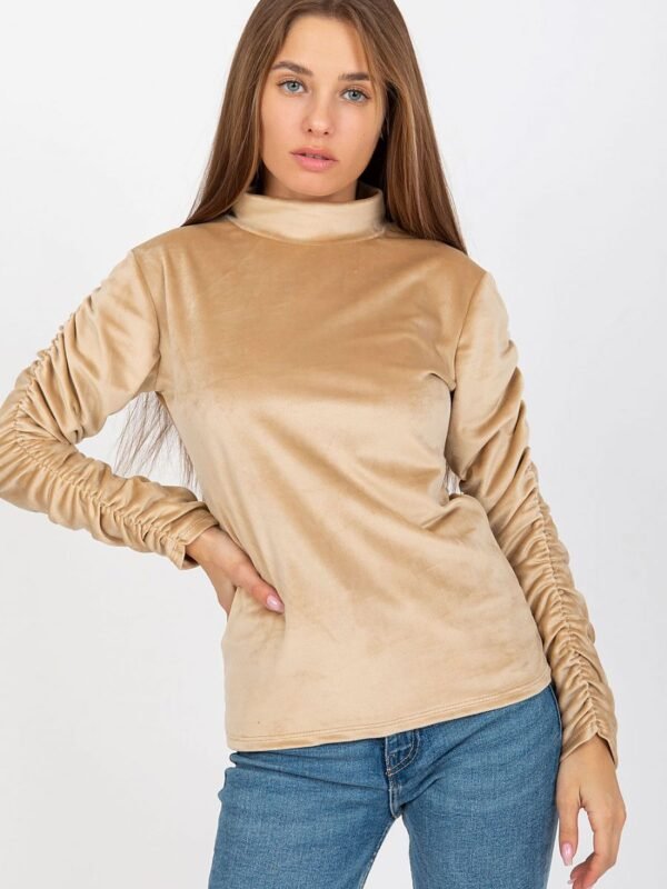 Blouse model 173735 Rue Paris