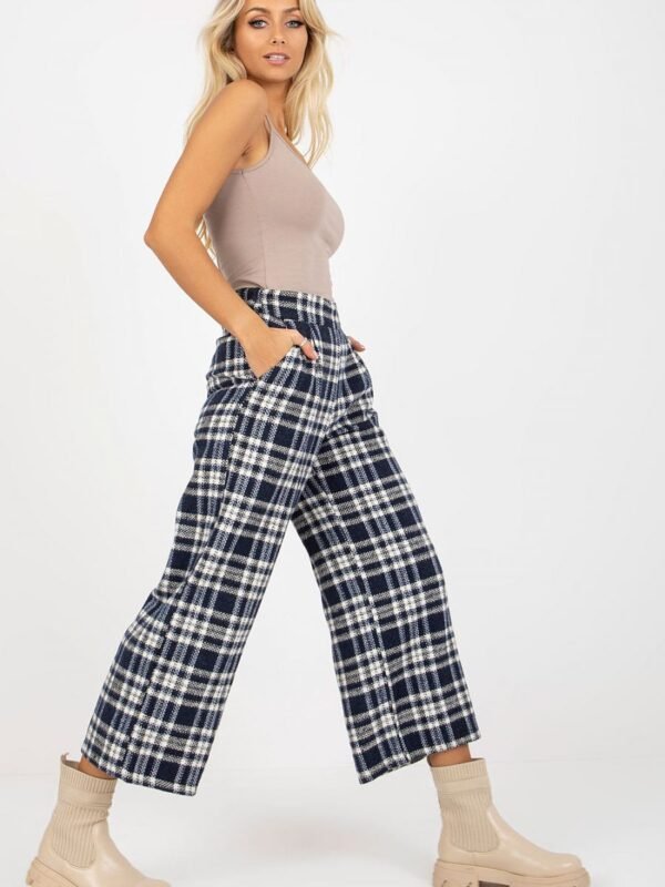 Women trousers model 175003 Lakerta - Image 2