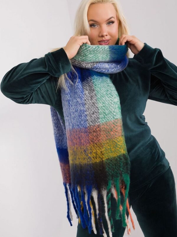 Shawl model 190539 AT