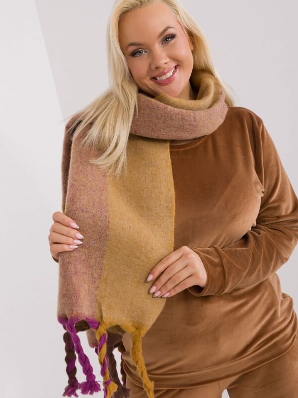 Shawl model 190543 AT