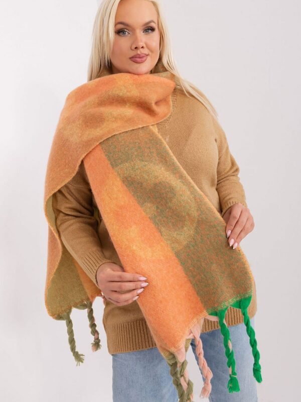 Shawl model 190546 AT