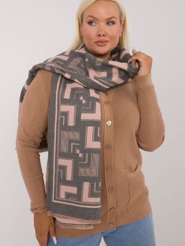 Shawl model 200540 AT