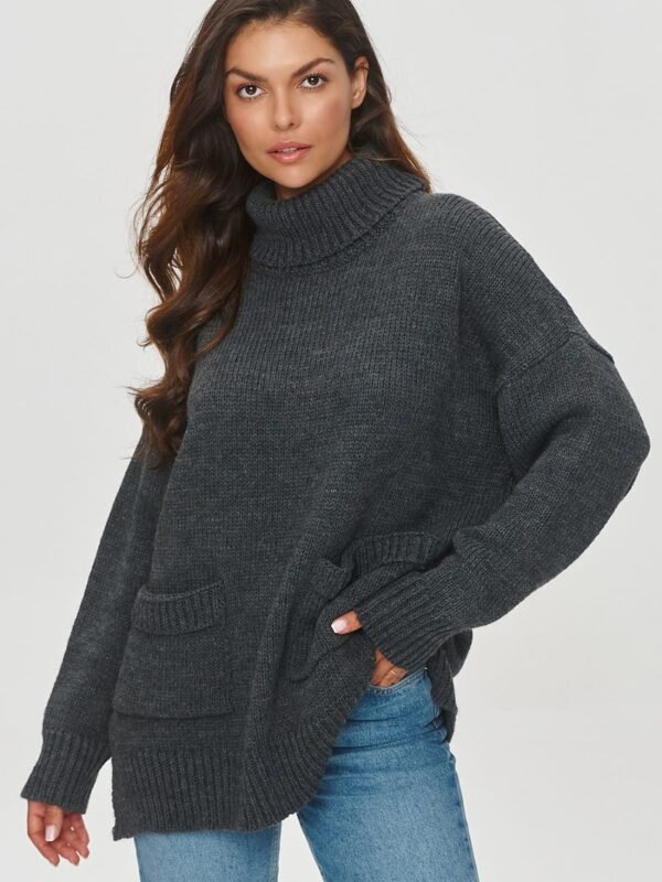 Turtleneck model 201796 Makadamia