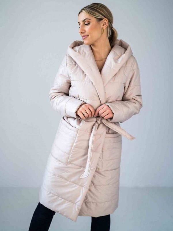 Coat model 174073 Figl